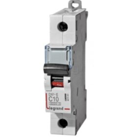 Выключатель автоматический 1009853 модульный 1п C 10А 6кА DX3-E 6000 C 1мод. 230/400В Leg 407261