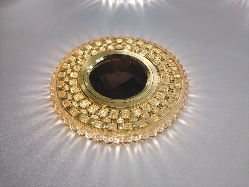 Фотография привязанная из Моби-С. Администратор