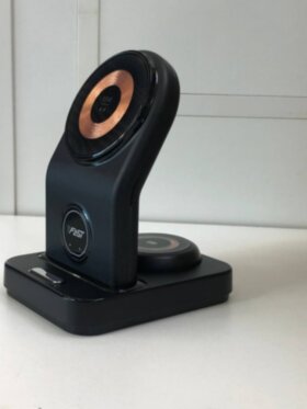 Беспроводное зарядное устройство Wireless 3 in 1