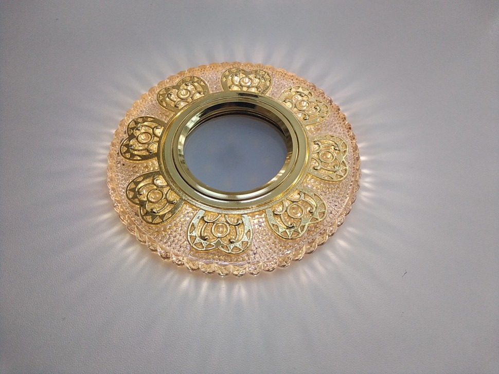 Фотография привязанная из Моби-С. Администратор