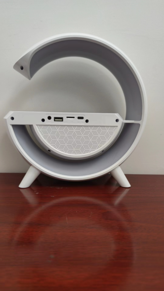 Настольный светодиодный светильник 10w 3000k колонка/зарядная станция