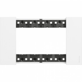 Bt LIVING NOW Декоративная рамка 4 модуля, Белый