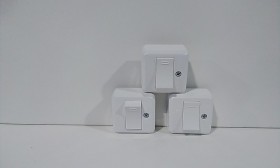 Выключатель1-й накладной (6А) Квадратный ШИН-ДОНГ