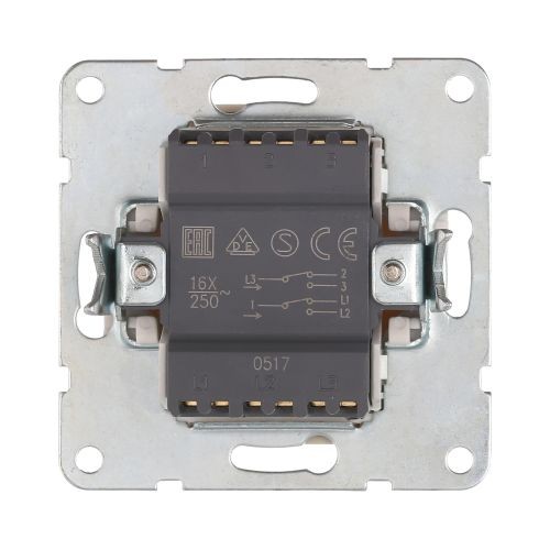 Розетка  без з/к. со шторками (беж.) LK60 (20шт) 1кор.=200шт