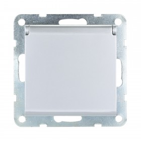 Механизм розетки с/з со шторками и крышкой (серебристый металлик) LK80