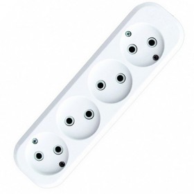 REV Колодка розеточная 4 гнезда б/з 10A, 2200W