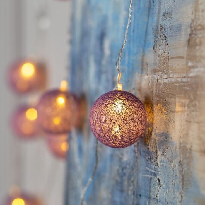 Гирлянда "Нить" 5 м с насадками "Клубки фиолетовые", IP20, прозрачная нить, 20 LED, свечение тёплое