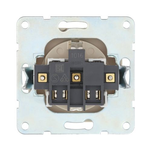 Розетка  с з/к. шторками и крышкой (беж.) LK60 (20шт) 1кор.=200/150шт