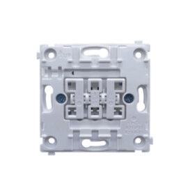 Механизм выключателя 3-клавишного,10 A 250 В