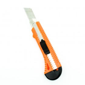 Нож Bohrer с выдвижными лезвиями 18 мм усиленный с металл. направляющей (сталь SK4) (72/12/3)