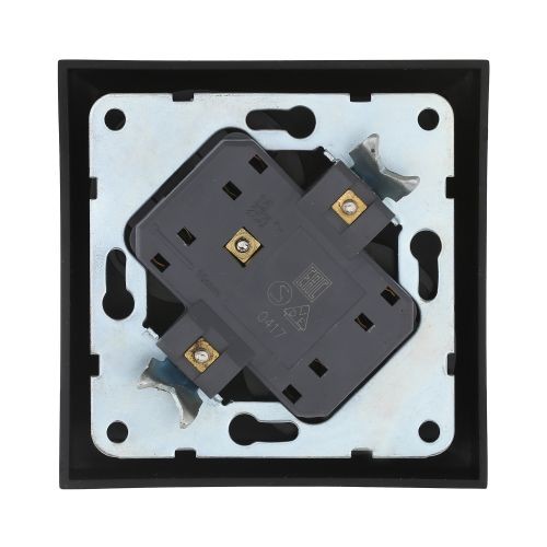 Розетка двойная  без з/к. со шторками (сереб.металлик) LK60  (20шт) 1кор.=200шт