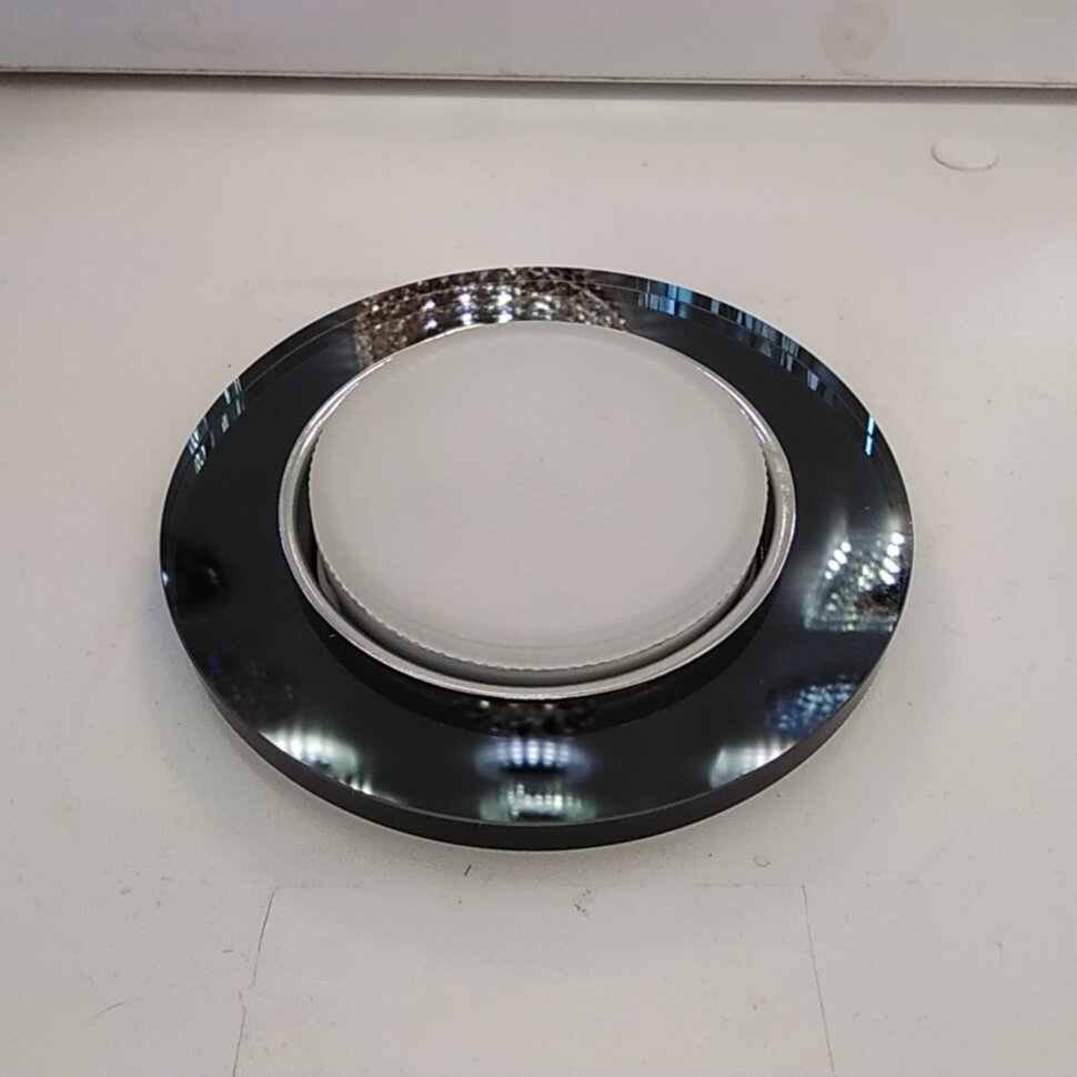 Фотография привязанная из Моби-С. Администратор