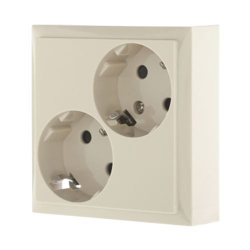 Розетка двойная  с з/к. со шторками (беж.) LK60 (20шт) 1кор.=200шт