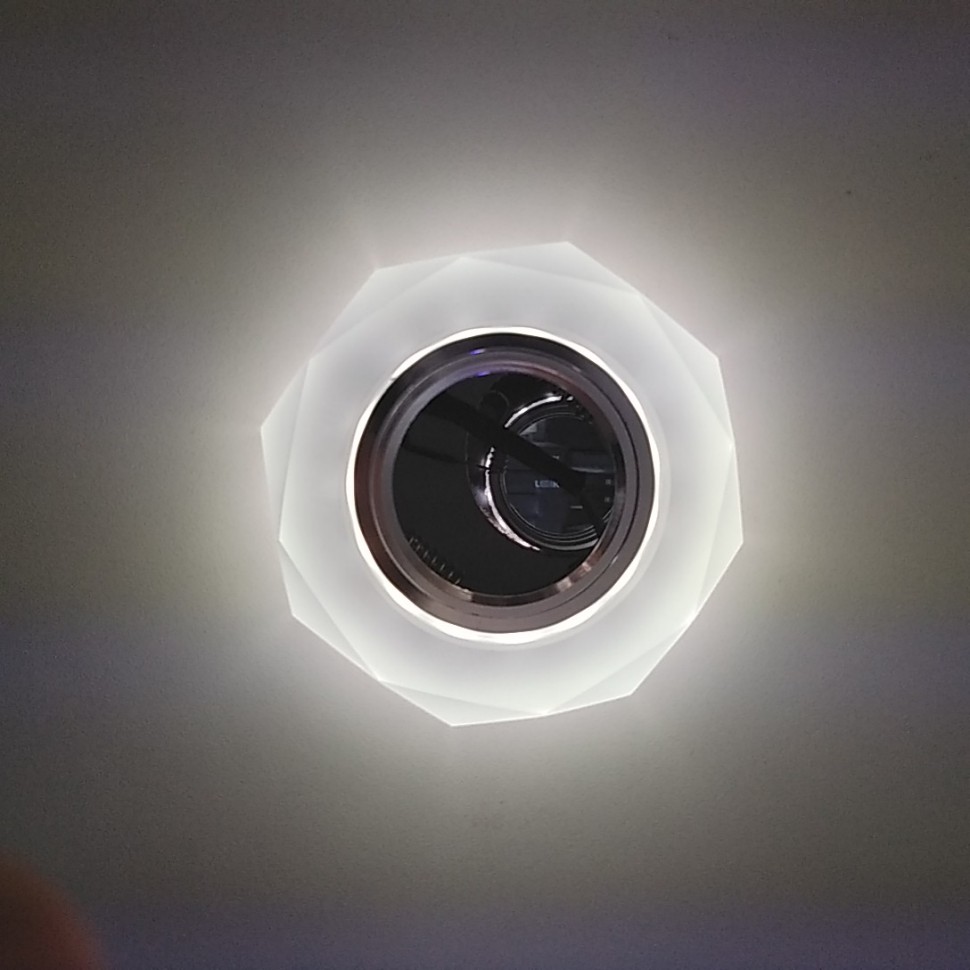 Фотография привязанная из Моби-С. Администратор