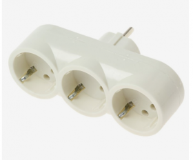 Разветвитель 3 розетки, 16А, с з/к, 220 В, белый   3813278