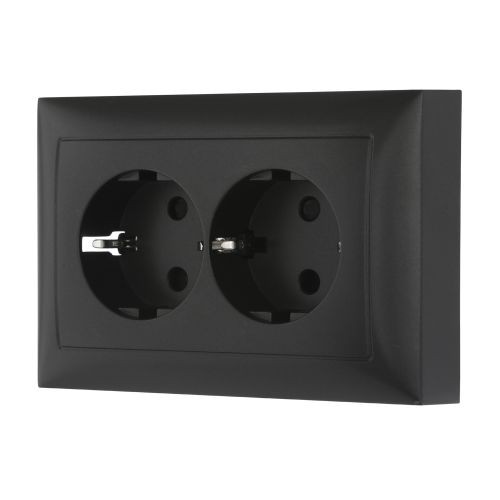 Розетка двойная прямая с з/к, со шторками (черн. бархат)  LK60 (8шт.) 1кор.=80шт.