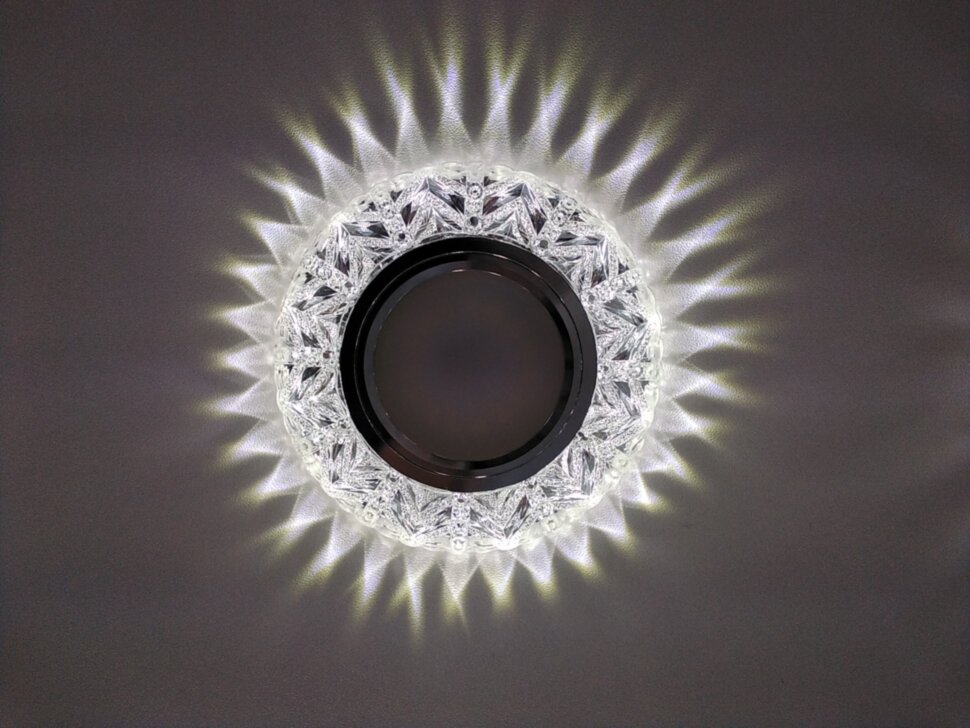 Фотография привязанная из Моби-С. Администратор